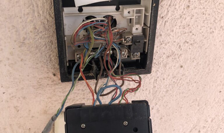 20250514_120644392_iOS